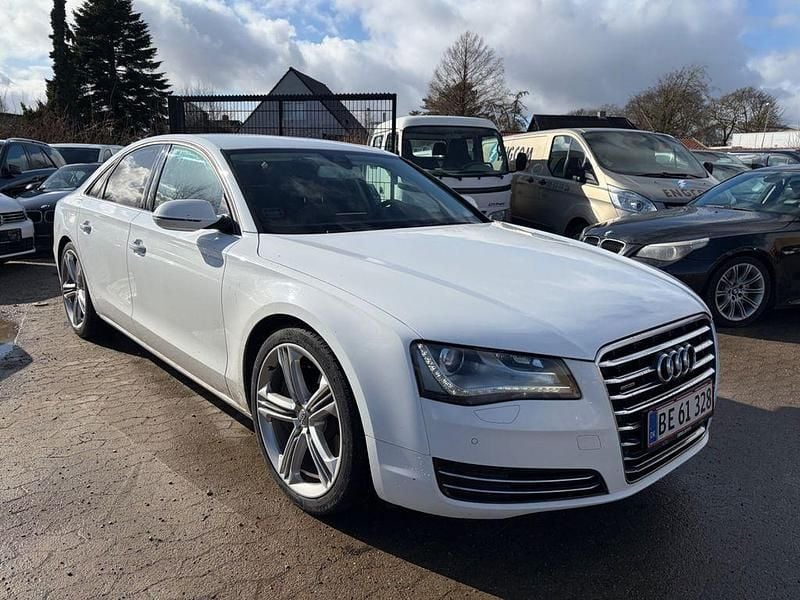 Gebraucht Audi A8 Design 371 PS (272 kW) 2010 Weiß Limousine