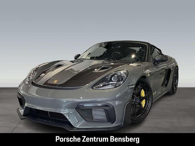 Grau Neu 2025 Porsche 718 Spyder Cabrio | 213.237 € - Bild 1/4