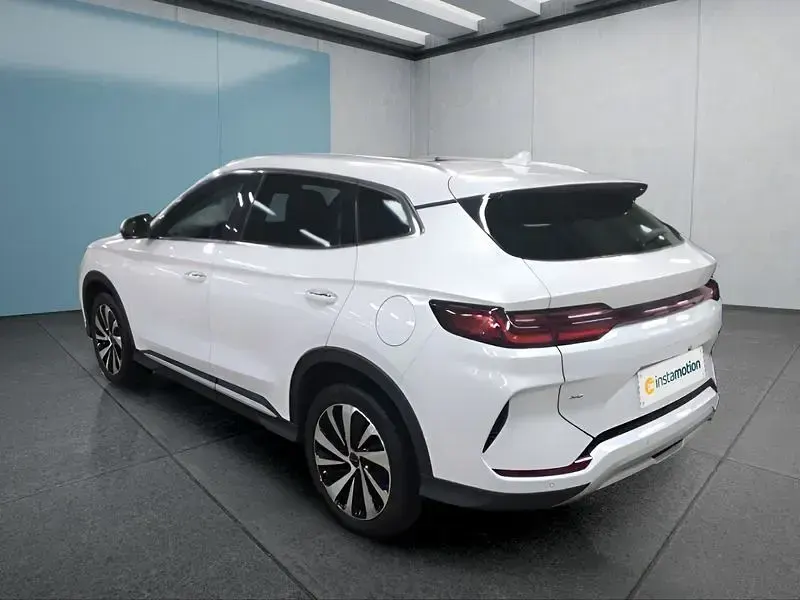 Gebraucht BYD Seal U Design 324 PS (238 kW) 2025 Weiß SUV