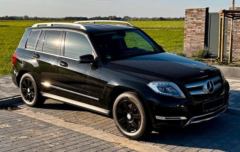 Schwarz Gebraucht 2013 Mercedes GLK200 SUV | 8.990 € (Superpreis) - Bild 1/4