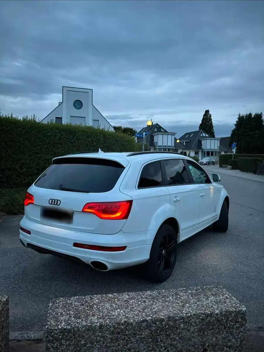 Gebraucht Audi Q7 Ambiente 245 PS (180 kW) 2014 Weiß SUV