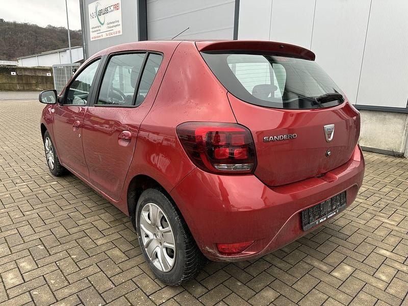 Gebraucht Dacia Sandero Comfort 73 PS (53 kW) 2019 Rot Limousine