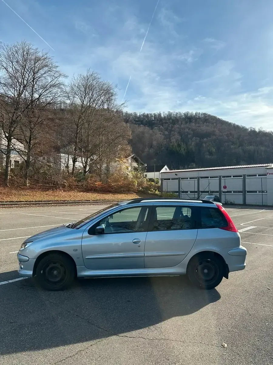 Gebraucht Peugeot 206 108 PS (79 kW) 2003 Blau Kombi