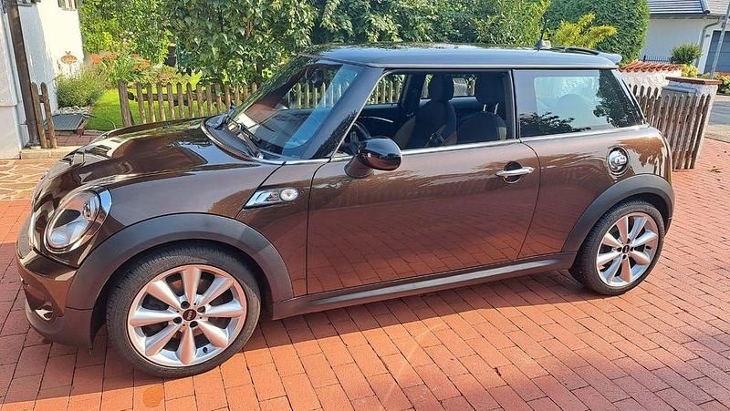 Braun Gebraucht 2011 Mini Cooper S Kleinwagen | 7.700 € (Guter Preis) - Bild 1/4