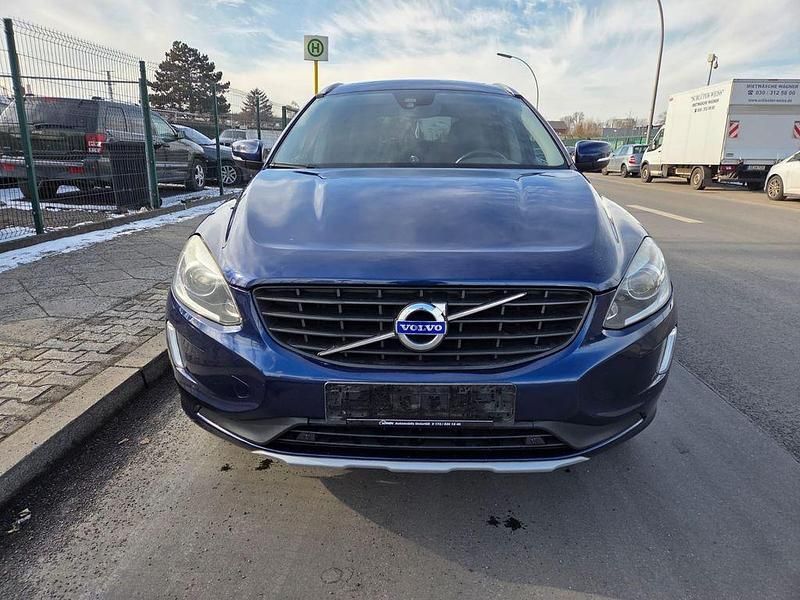 Gebraucht Volvo XC60 Ocean Race 150 PS (110 kW) 2015 Blau SUV