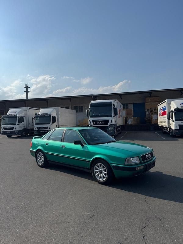 Grün Gebraucht 1994 Audi 80 Sport Limousine | 2.250 € - Bild 1/4