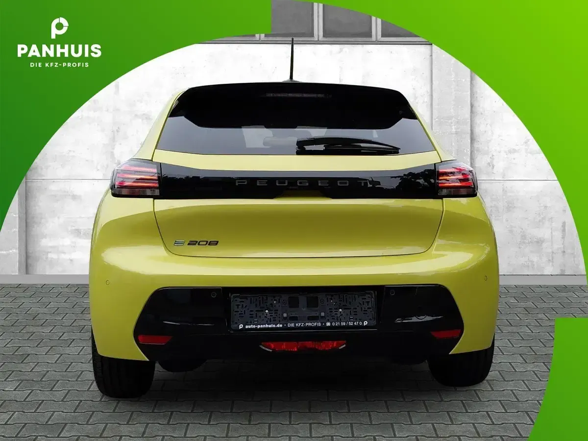 Gebraucht Peugeot 208 Style 100 kW (136 PS) 2024 Gelb Kleinwagen