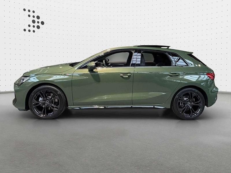 Neu Audi A3 S-Line 204 PS (150 kW) 2026 Distriktgrün metallic Limousine