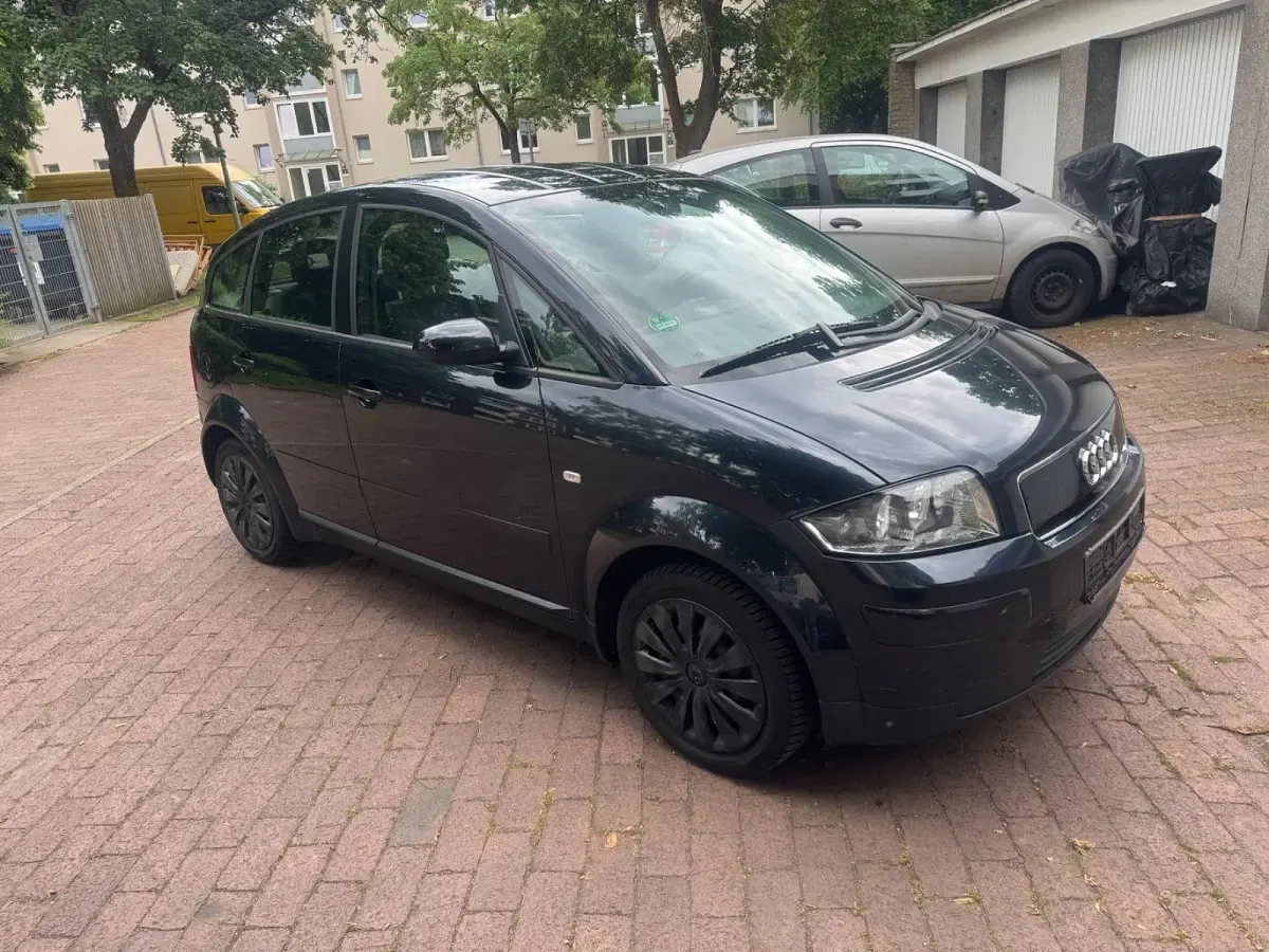 Gebraucht Audi A2 75 PS (55 kW) 2002 Schwarz Kleinwagen