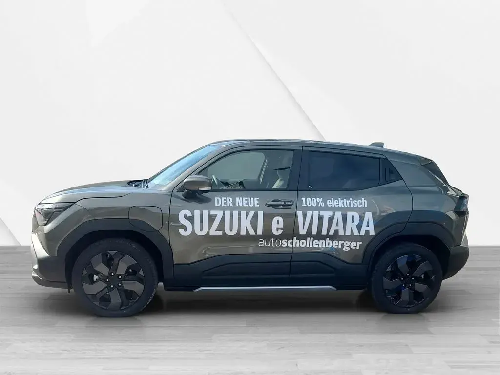Gebraucht Suzuki e-Vitara Comfort+ 135 kW (184 PS) 2026 Grün SUV