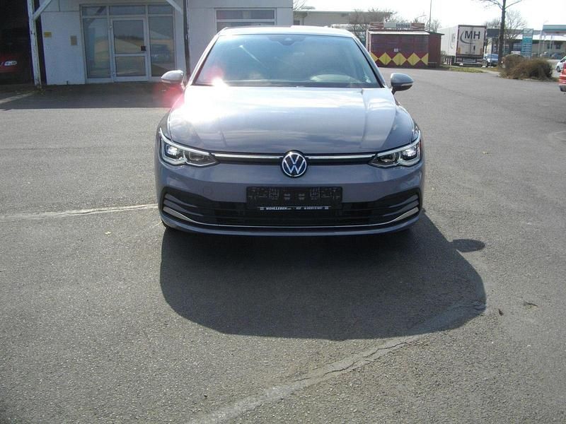 Gebraucht VW Golf VII 150 PS (110 kW) 2021 Grau Kleinwagen