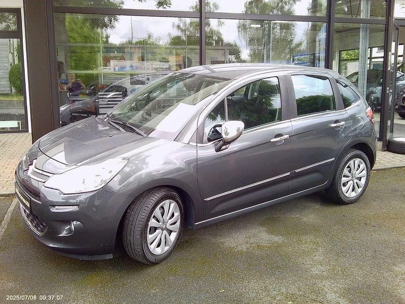 Grau Gebraucht 2014 Citroën C3 SELECTION Kleinwagen | 6.800 € (Teuer) - Bild 1/4