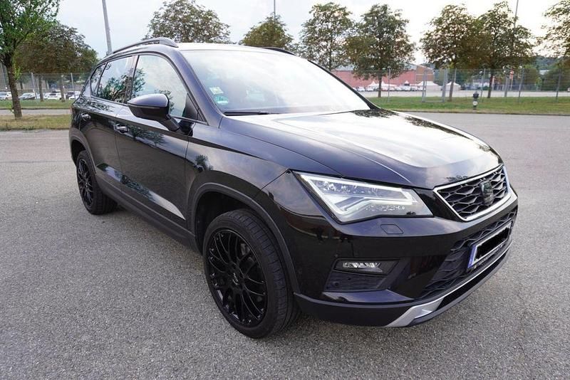 Schwarz Gebraucht 2019 Seat Ateca Style SUV | 17.900 € (Fairer Preis) - Bild 1/4