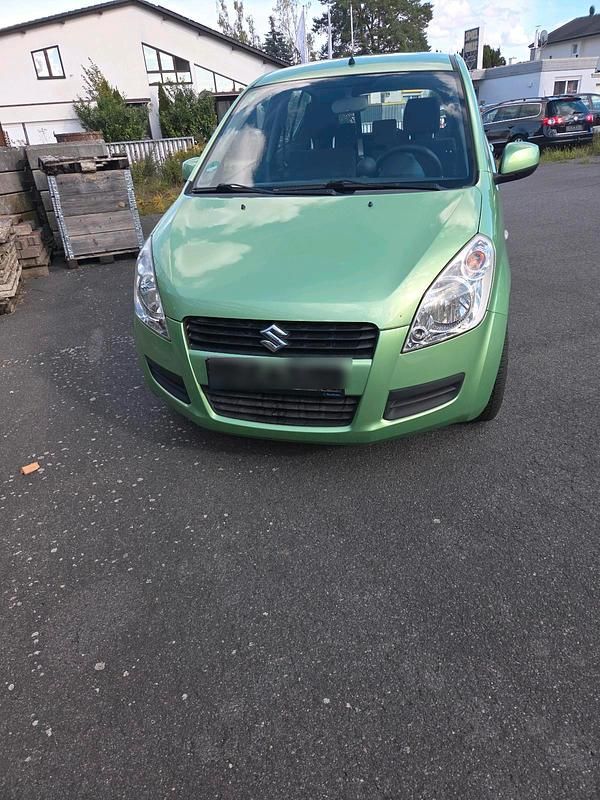 Grün Gebraucht 2008 Suzuki Splash Kleinwagen | 2.600 € - Bild 1/4