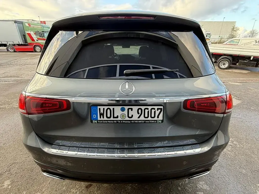 Gebraucht Mercedes GLS400 AMG 330 PS (242 kW) 2023 Grau SUV