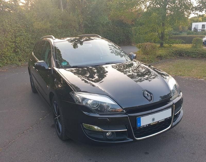 Schwarz Gebraucht 2012 Renault Laguna GrandTour Bose Edition Kombi | 5.500 € (Fairer Preis) - Bild 1/4