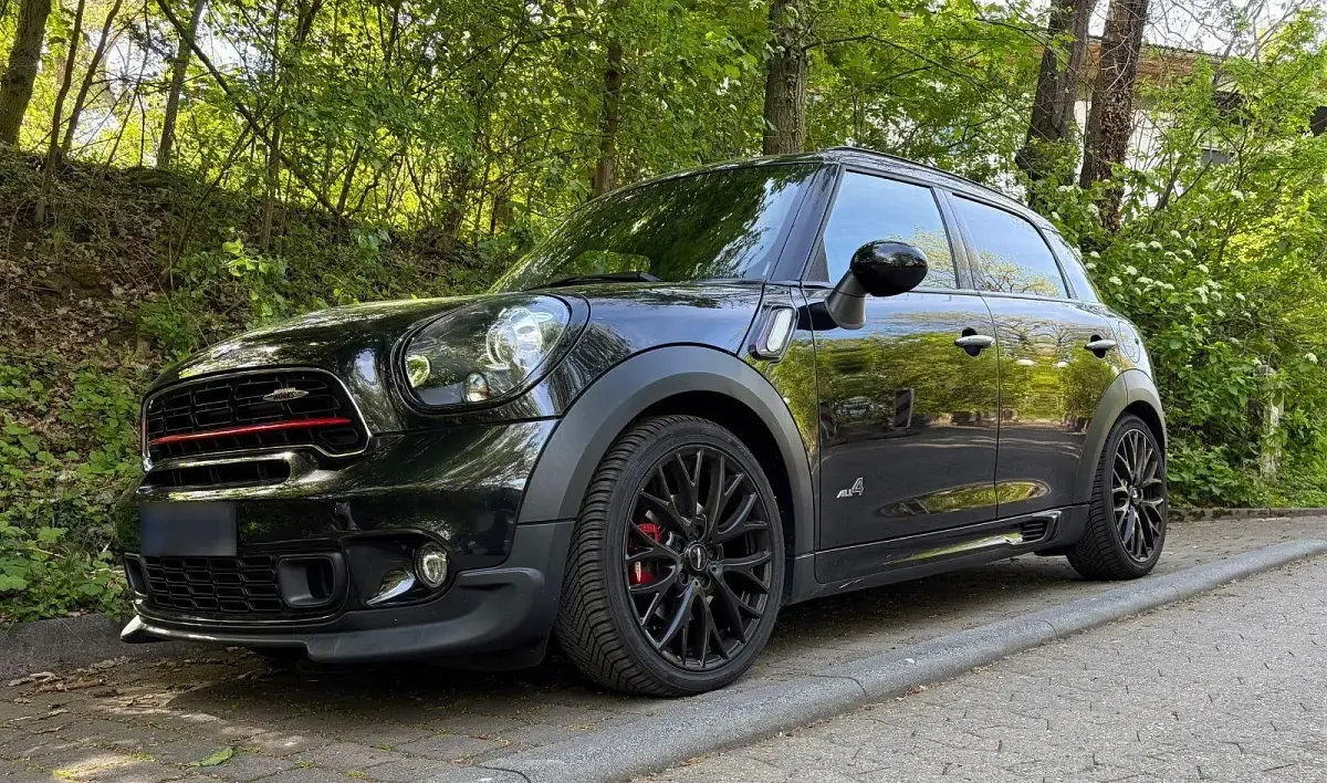 Używany Mini John Cooper Works 218 KM (160 kW) 2015 Czarny Hatchback