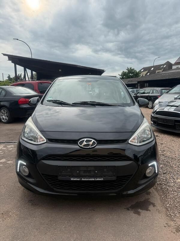 Schwarz Gebraucht 2014 Hyundai i10 Kleinwagen | 4.400 € (Fairer Preis) - Bild 1/4