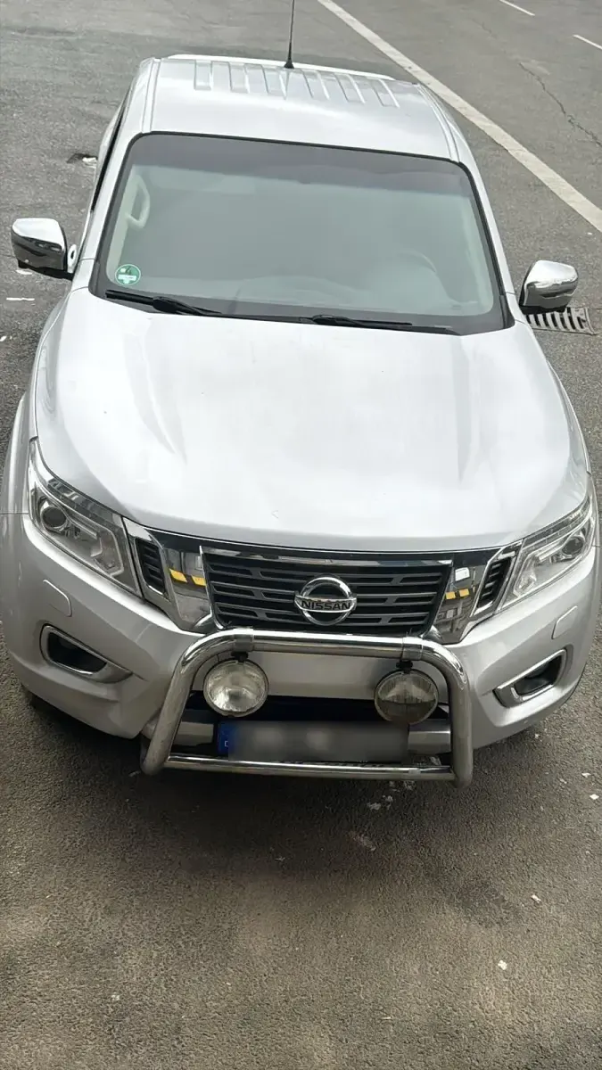 Gebraucht Nissan Navara 190 PS (139 kW) 2017 Silber Pickup