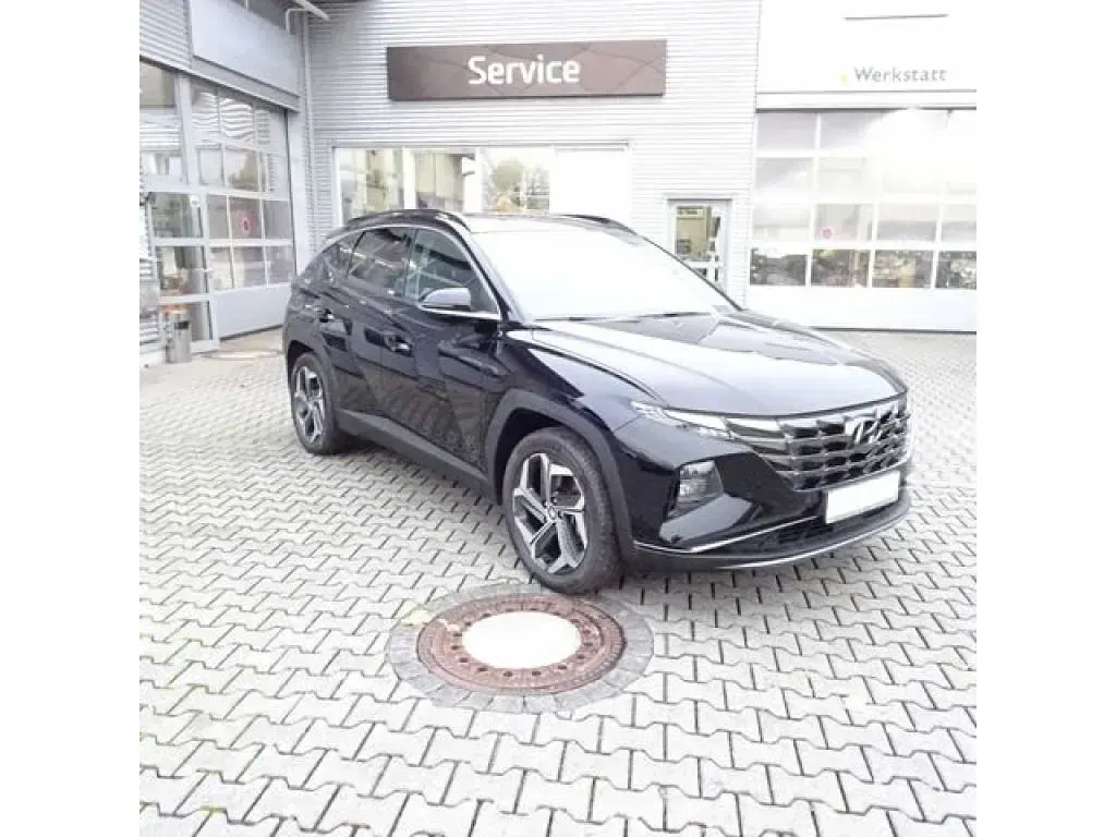 Gebraucht Hyundai Tucson 179 PS (131 kW) 2021 Schwarz (metallic) SUV