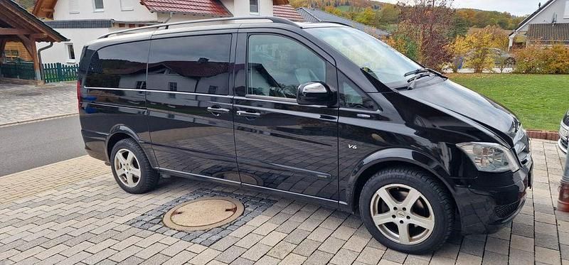 Schwarz Gebraucht 2014 Mercedes Viano Edition Van / Kleinbus | 23.000 € (Superpreis) - Bild 1/4