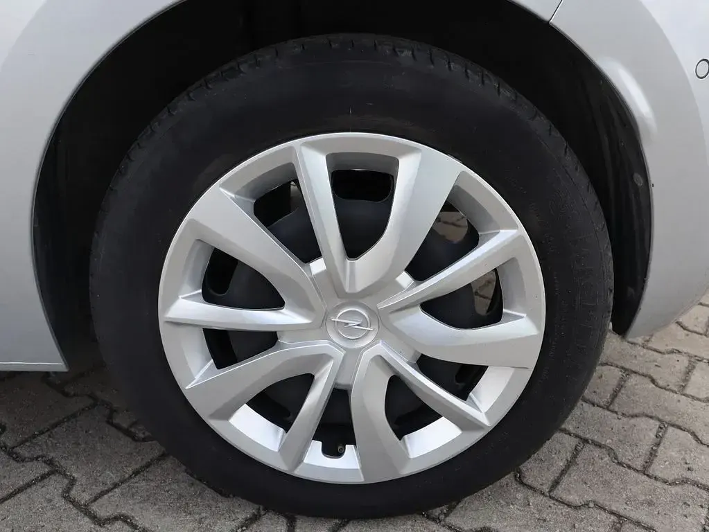 Brugt Opel Corsa 101 HK (74 kW) 2024 Sølv Hatchback