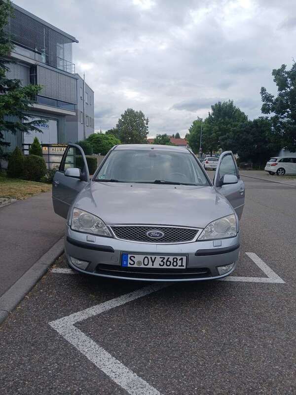 Gebraucht 2004 Ford Mondeo Ghia Limousine | 1.300 € (Guter Preis) - Bild 1/4