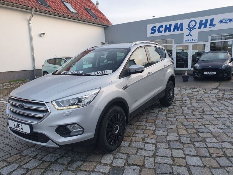 Silber Gebraucht 2019 Ford Kuga Cool & Connect SUV | 18.880 € (Fairer Preis) - Bild 1/4