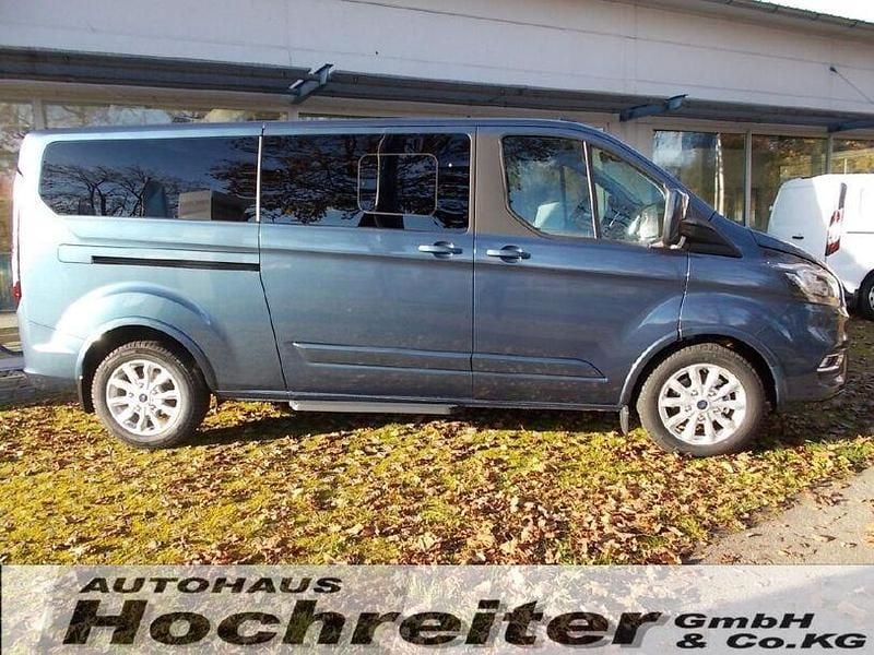 Gebraucht Ford Tourneo Custom 2022 Blau Van