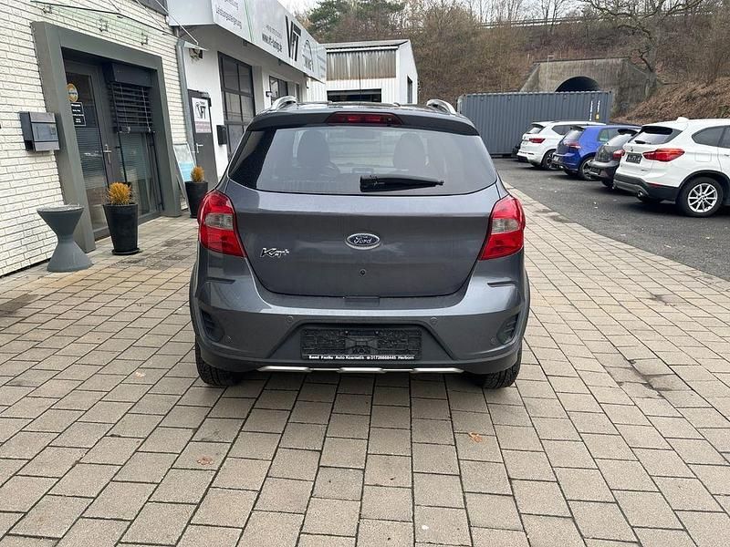 Gebraucht Ford Ka Plus 86 PS (63 kW) 2019 Grau Kleinwagen