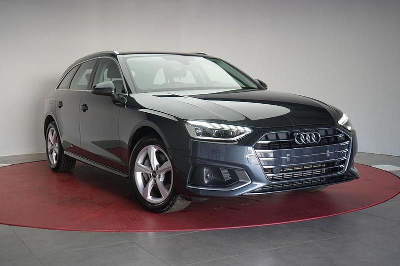 Grau Gebraucht 2022 Audi A4 Advanced Kombi | 28.990 € (Guter Preis) - Bild 1/4