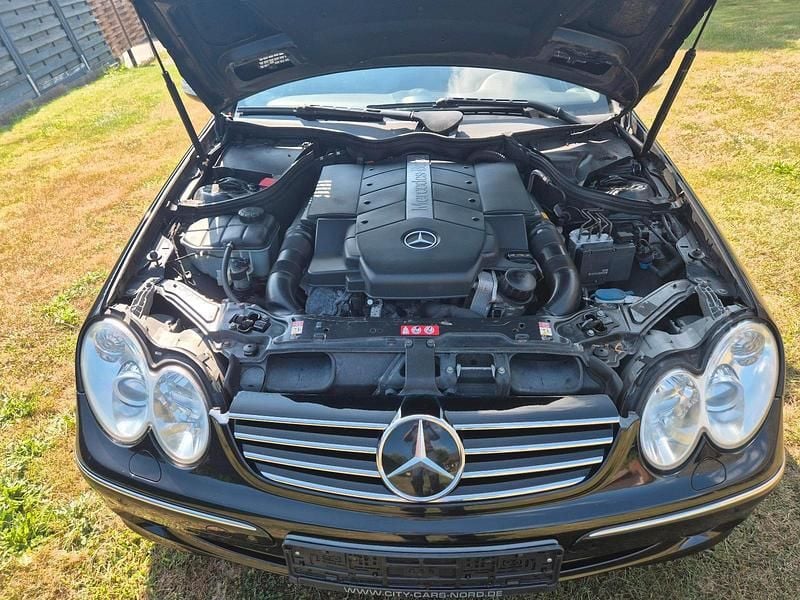 Gebraucht Mercedes CLK500 306 PS (225 kW) 2005 Schwarz Cabrio