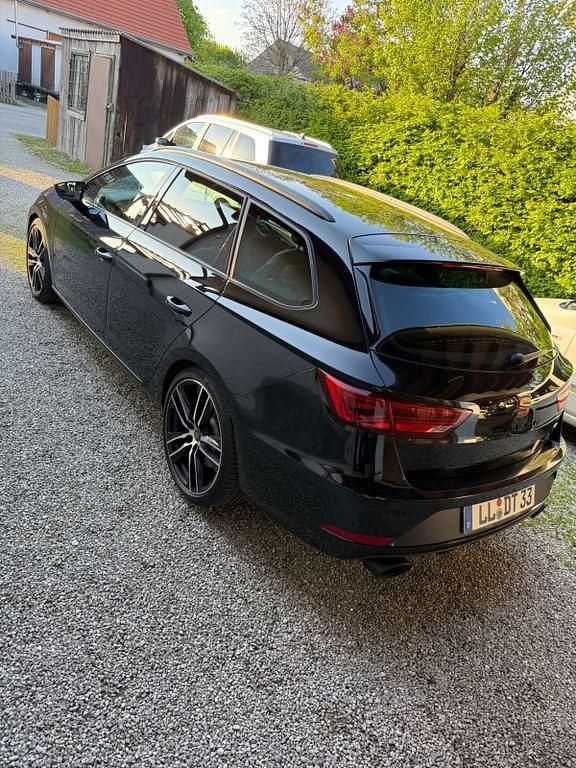 Gebraucht Seat Leon CUPRA 300 PS (220 kW) 2018 Schwarz Limousine
