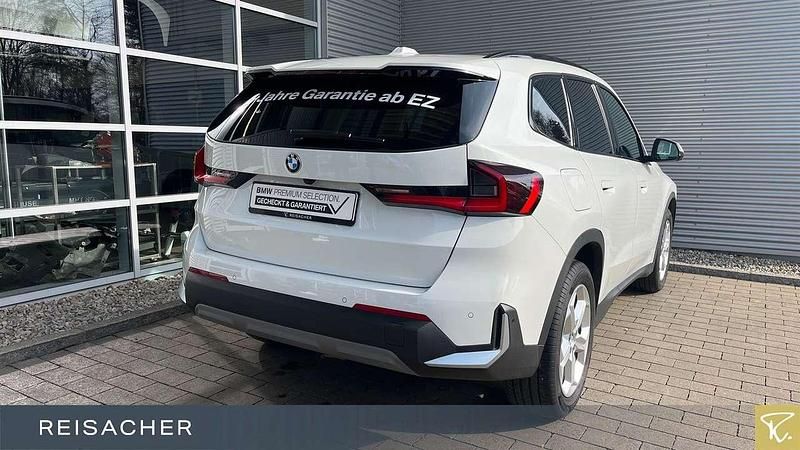 Używany BMW X1 Efficient Dynamics 197 KM (144 kW) 2024 Biały SUV