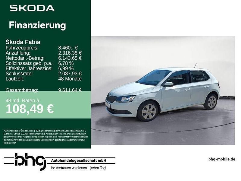 Weiß Gebraucht 2016 Skoda Fabia Cool Edition Limousine | 8.460 € (Fairer Preis) - Bild 1/4