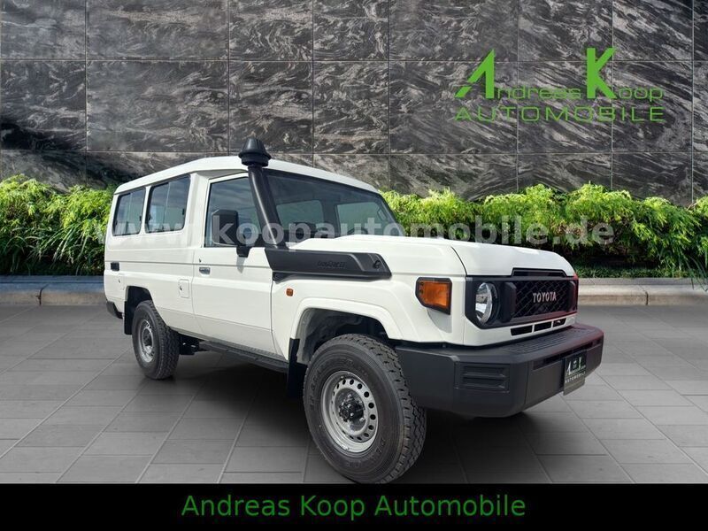 Neu Toyota Land Cruiser 231 PS (169 kW) 2025 Weiß SUV