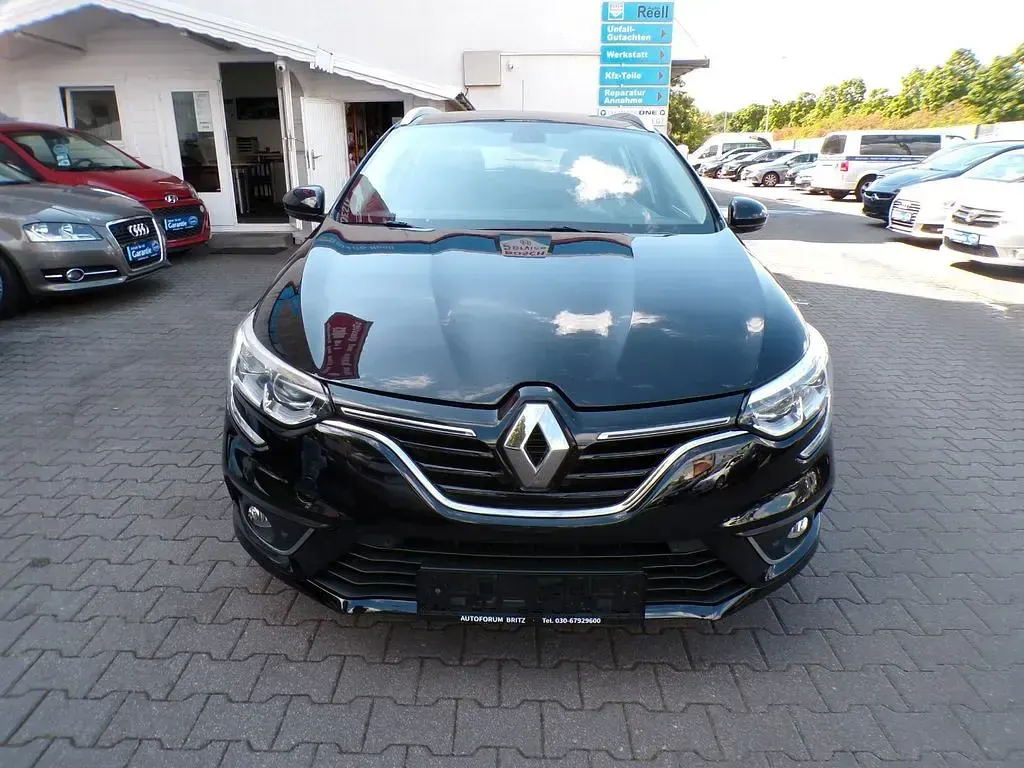 Gebraucht Renault Mégane IV 101 PS (74 kW) 2016 Schwarz Limousine