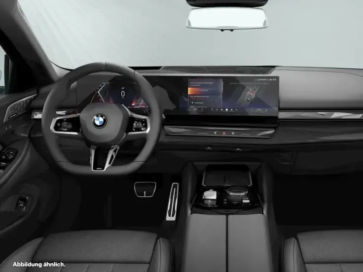 Gebraucht BMW 540 M Sport 303 PS (222 kW) 2025 Brooklyn grau metallic Kombi