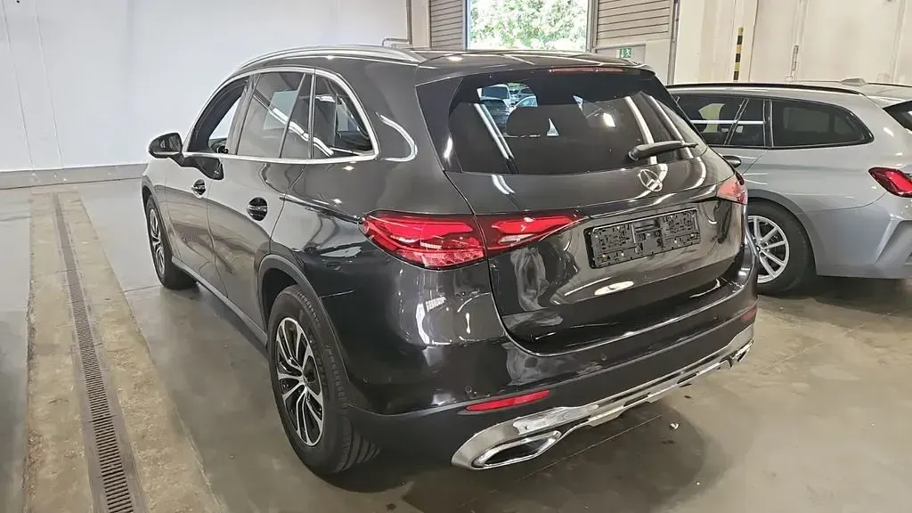 Gebraucht Mercedes GLC220 220 PS (161 kW) 2023 Grau SUV