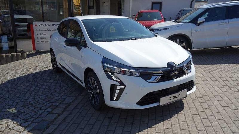 Gebraucht Mitsubishi Colt Plus 91 PS (66 kW) 2025 Weiß Limousine