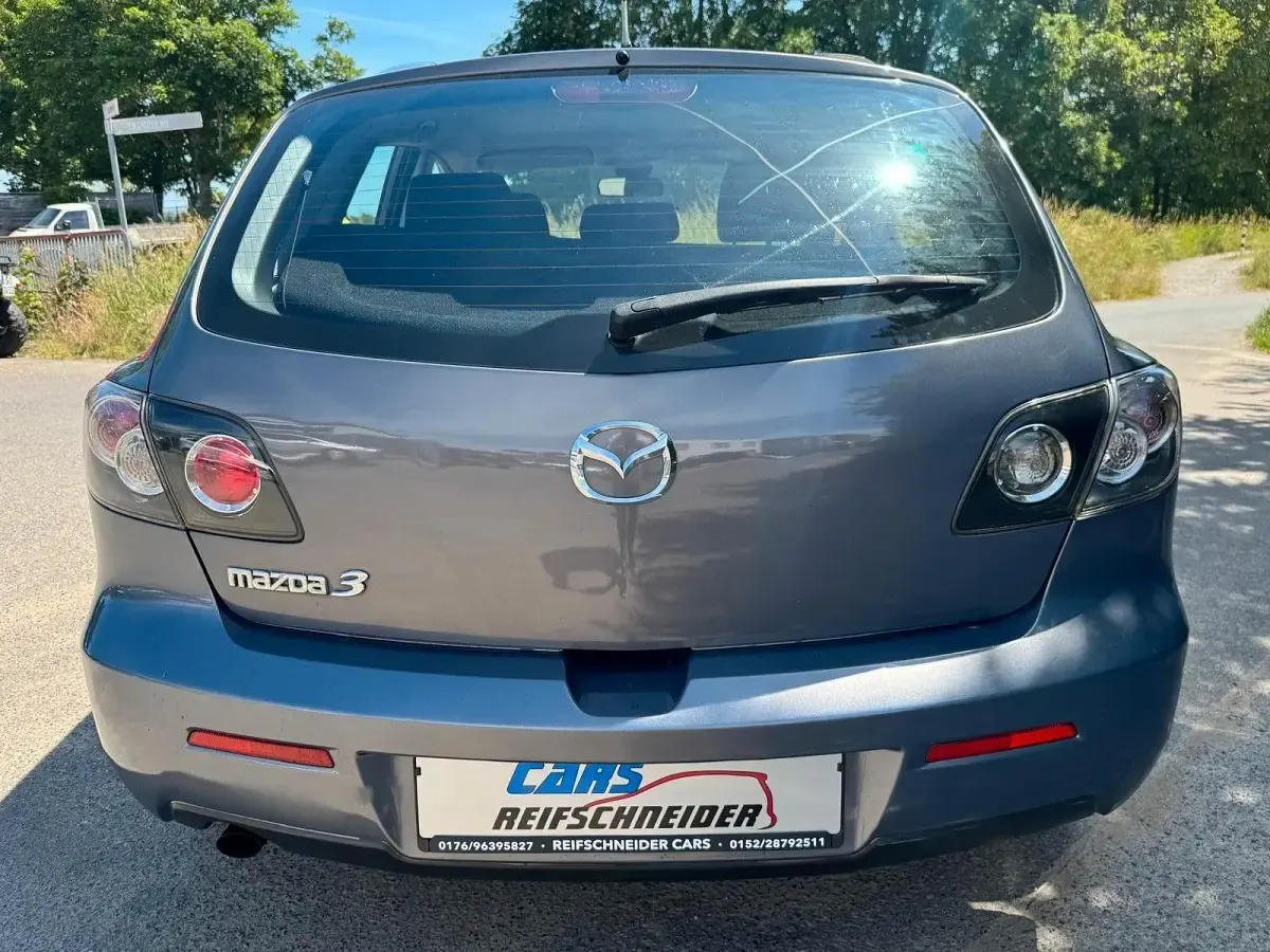 Gebraucht Mazda 3 Active 105 PS (77 kW) 2008 Grau Kleinwagen