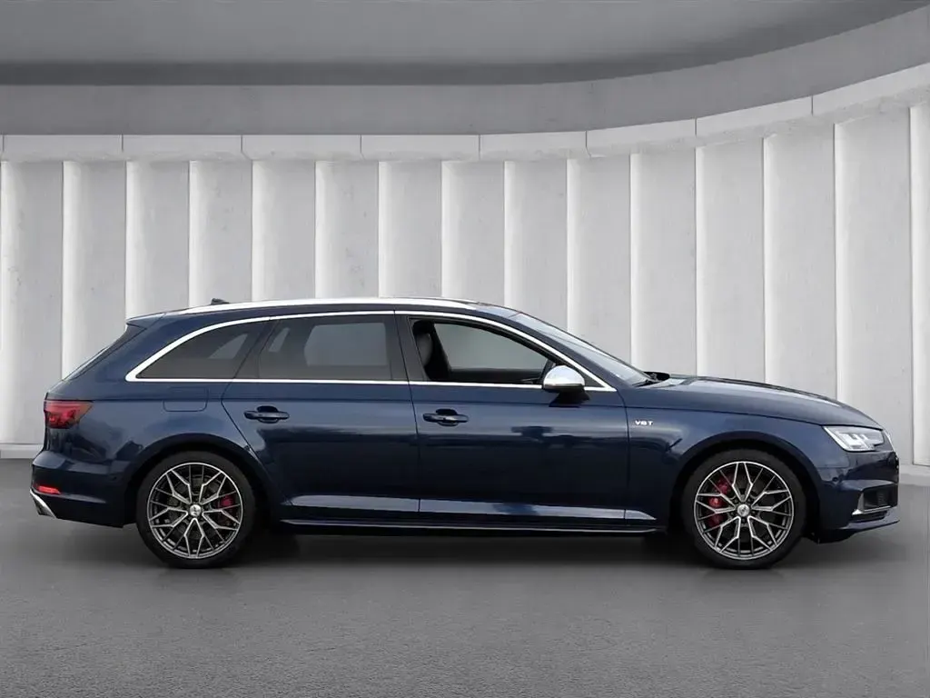 Gebraucht Audi S4 Ambiente 354 PS (260 kW) 2018 Blau Kombi