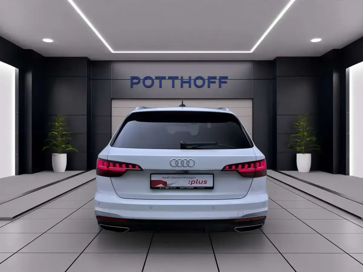 Gebraucht Audi A4 S-Line 163 PS (119 kW) 2023 Weiss Kombi
