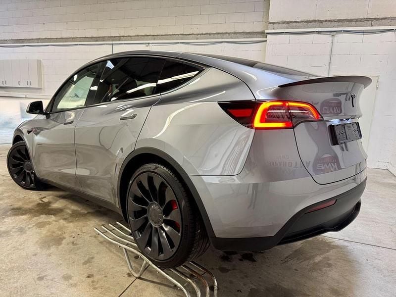 Gebraucht Tesla Model Y Performance 392 kW (534 PS) 2024 Grau SUV