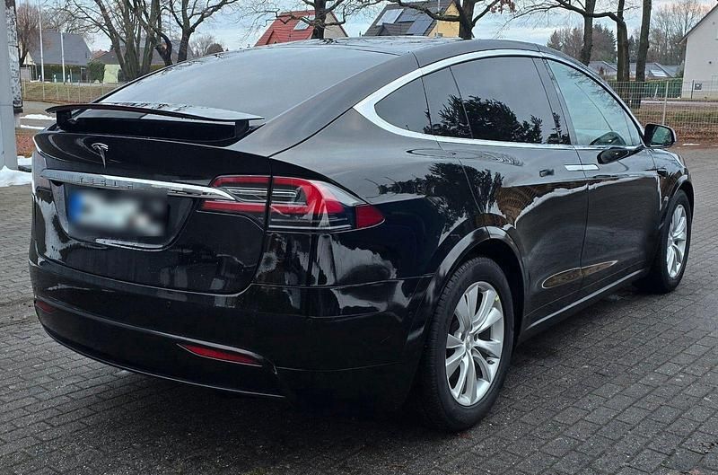 Gebraucht Tesla Model X 386 kW (525 PS) 2017 Schwarz SUV