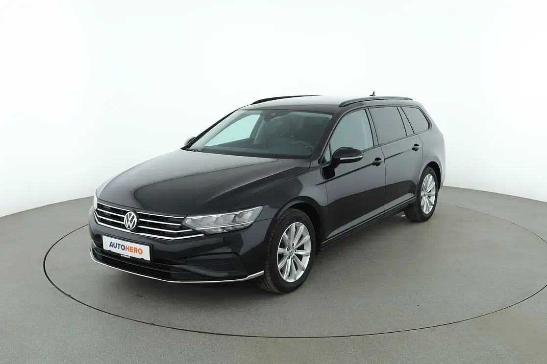 Gebraucht VW Passat 120 PS (88 kW) 2020 Kombi
