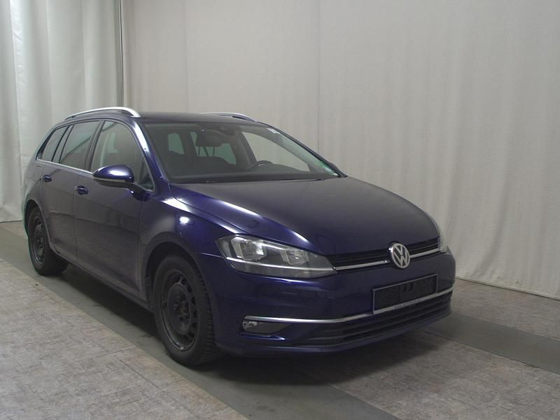 Gebraucht VW Golf VII Highline 150 PS (110 kW) 2020 Blau Kombi