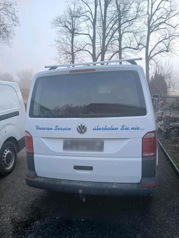 Gebraucht VW Transporter 150 PS (110 kW) 2017 Weiß Van