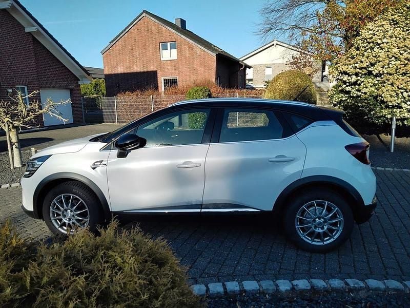 Gebraucht Renault Captur Intens 131 PS (96 kW) 2021 Weiß SUV