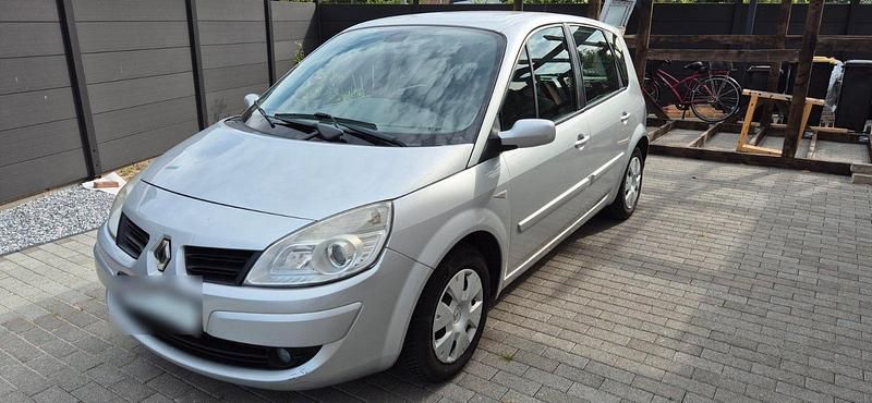 Gebraucht Renault Scénic II 111 PS (81 kW) 2008 Silber Van / Kleinbus